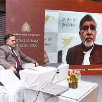 award-image